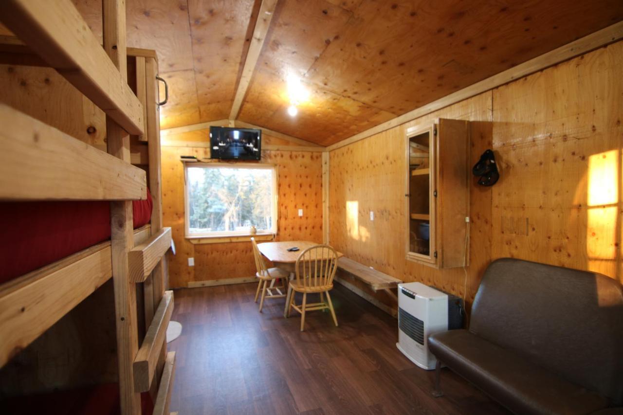 Alaskan Adventure Dry Cabins Pleasant Valley Exterior photo