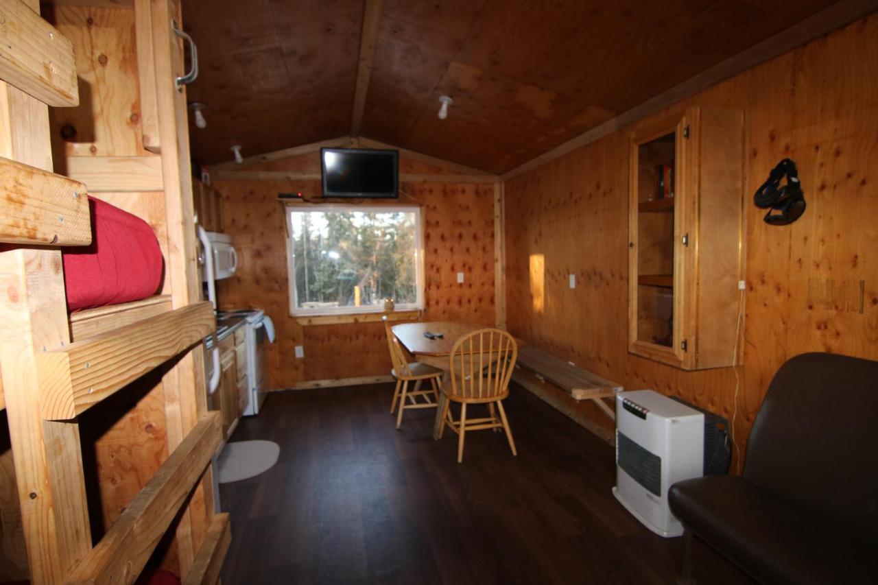 Alaskan Adventure Dry Cabins Pleasant Valley Exterior photo